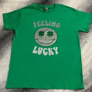 Feeling lucky graphic tee